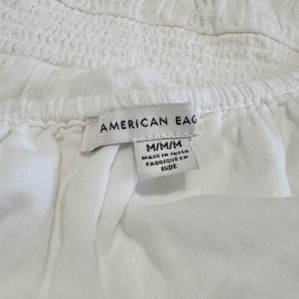 American Eagle Puff Sleeve Eyelet Bubble Blouse Size Medium White - Picture 3 of 6